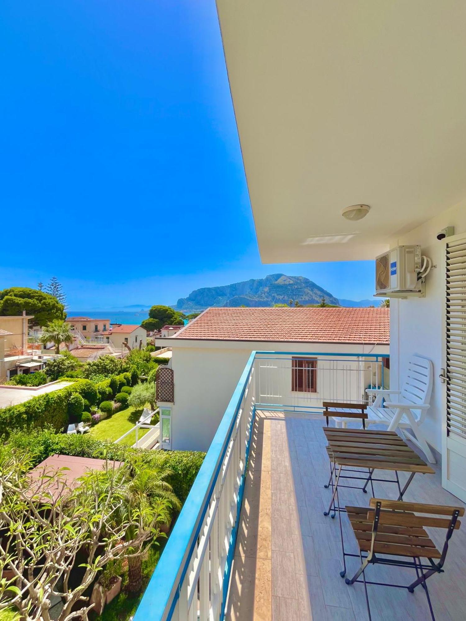 Mongibello Rooftop Mondello Εξωτερικό φωτογραφία