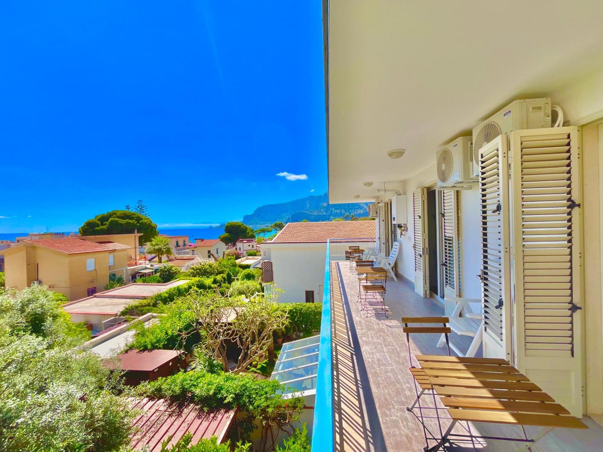 Mongibello Rooftop Mondello Εξωτερικό φωτογραφία