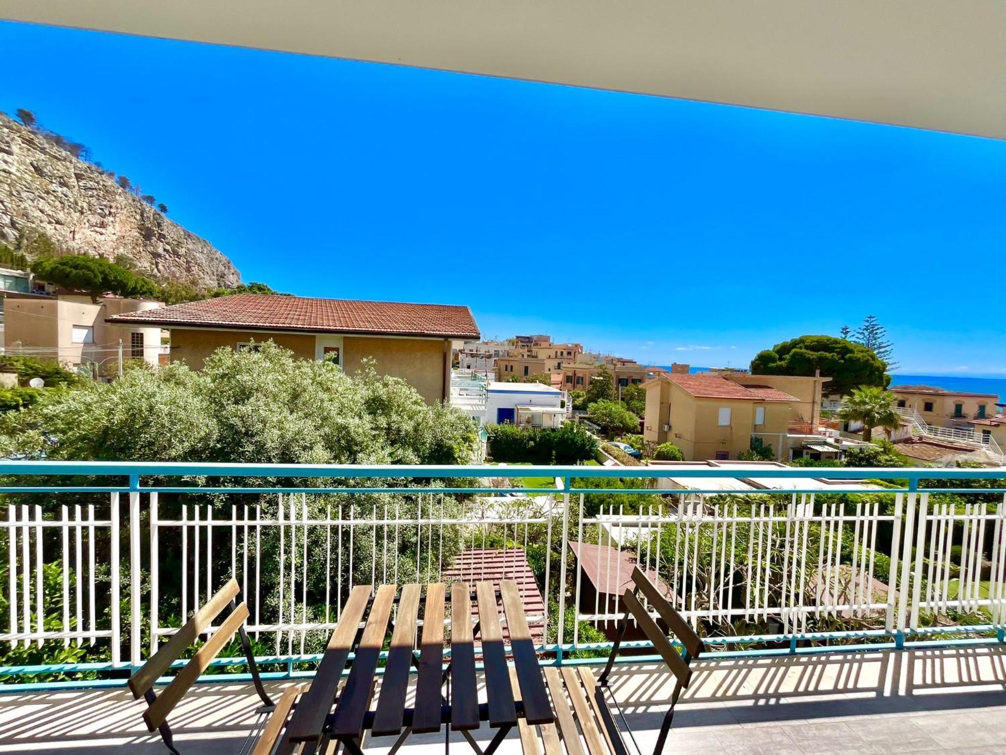 Mongibello Rooftop Mondello Εξωτερικό φωτογραφία